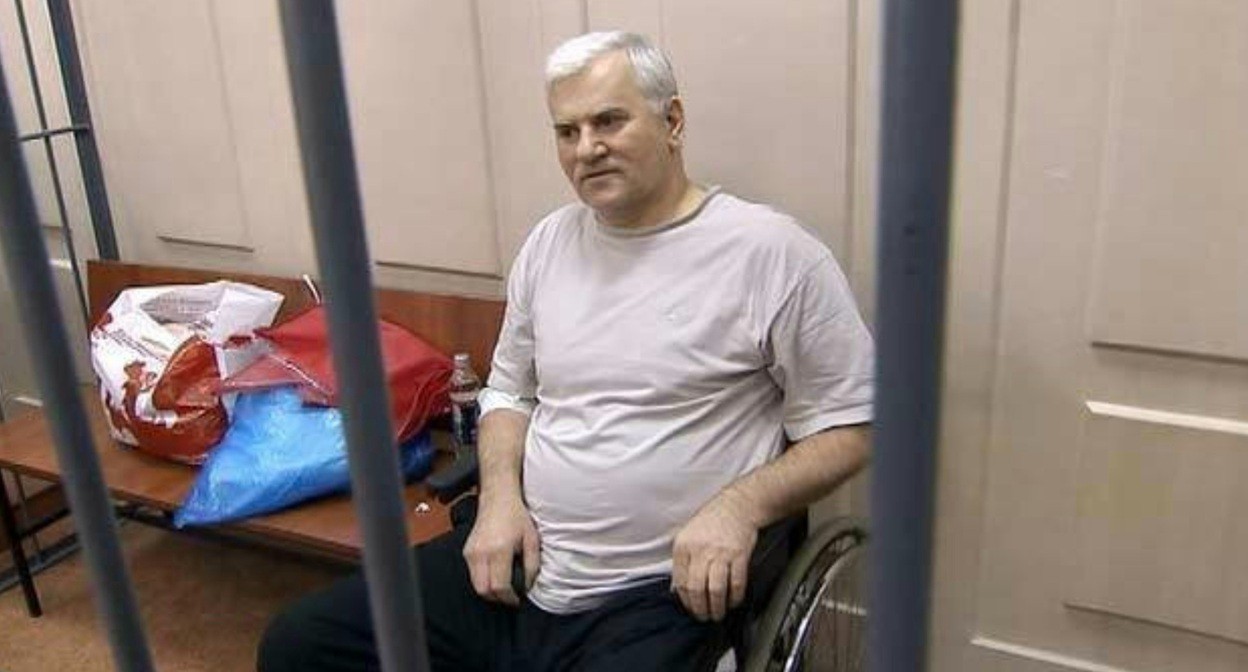 Said Amirov: a video screenshot: https://www.1tv.ru/news/2013-06-14/68795-podsledstvennyy_said_amirov_otstranen_ot_dolzhnosti_mera_mahachkaly