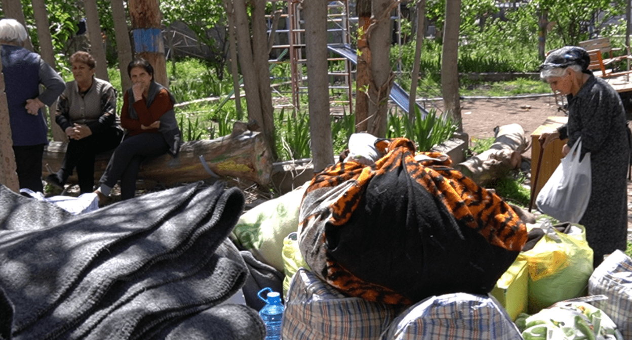 Karabakh refugees: photo by Alvard Grigoryan for the "Caucasian Knot".