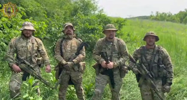 A frame of video of Akhmat special forces fighters. June 5, 2025. Video screenshot https://t.me/AptiAlaudinovAKHMAT/11189