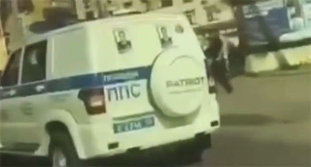 Search for draft dodgers in Makhachkala. June 10, 2025. Video screenshot https://t.me/iditelesom_help/5803
