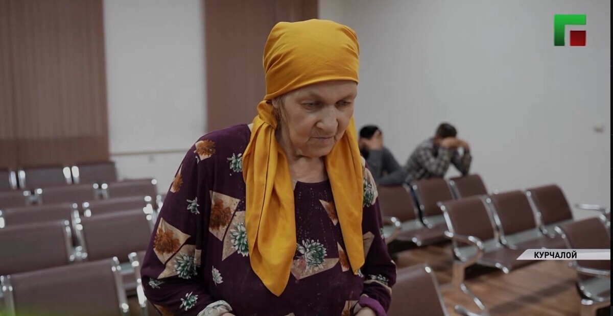 Zara Yakhyaeva. Still from the video by https://grozny-news.net/society/2025/06/17/226346.html