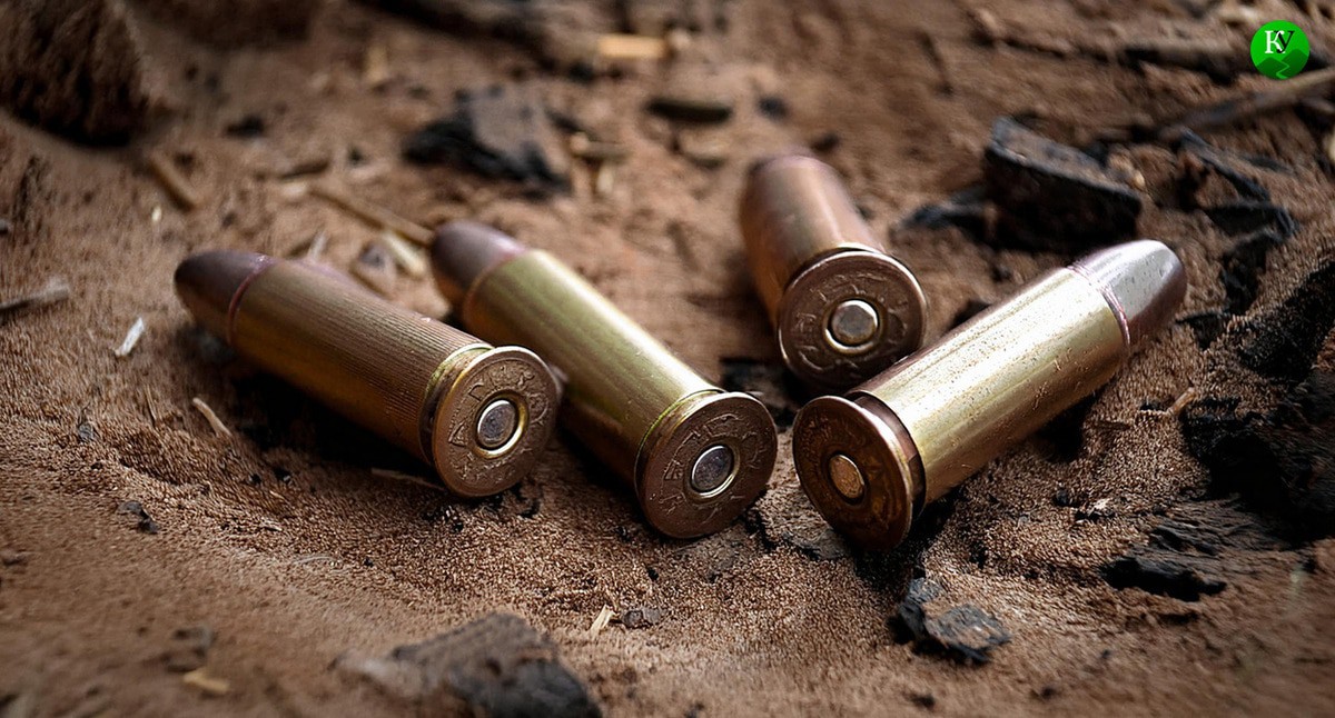 Cartridges on the ground. Illustration created by "Caucasian Knot" using AI in the Copilot program