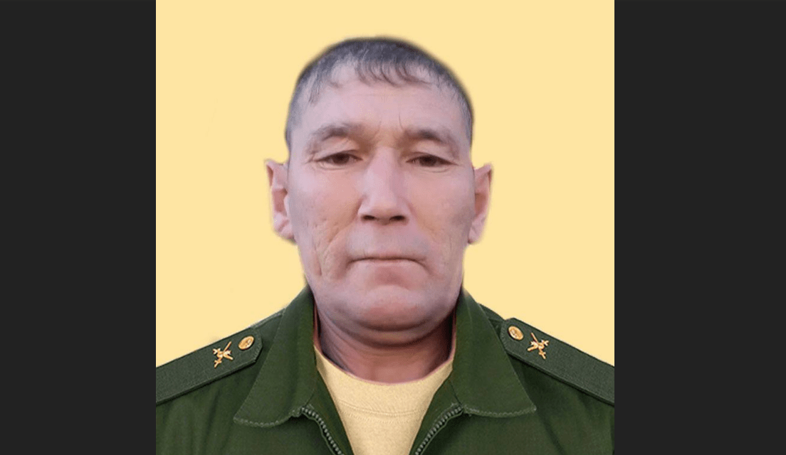 Volgomurat Konskaliev. Screenshot of a photo from the Telegram channel of the Volodarsky District Administration from 21.07.25, https://t.me/regionvol/10438.