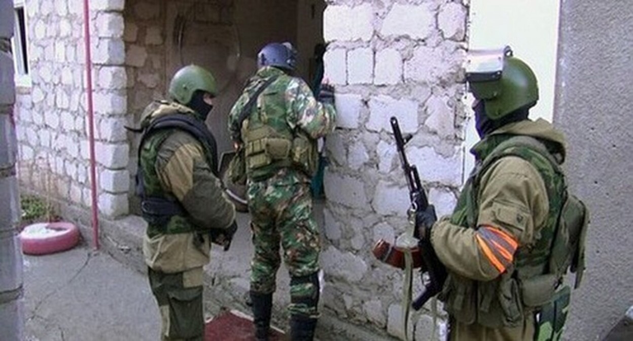 Security forces in Ingushetia. Photo: https://gazetaingush.ru/news/odin-chelovek-ubit-v-hode-kto-v-ingushetii