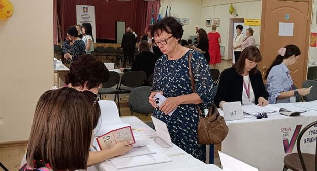 Opening of a polling station in Krasnodar Krai. September 12, 2025. Photo: https://www.temryuk.ru/presscenter/news/v-temryukskom-rayone-otkrylis-izbiratelnye-uchastki444455/