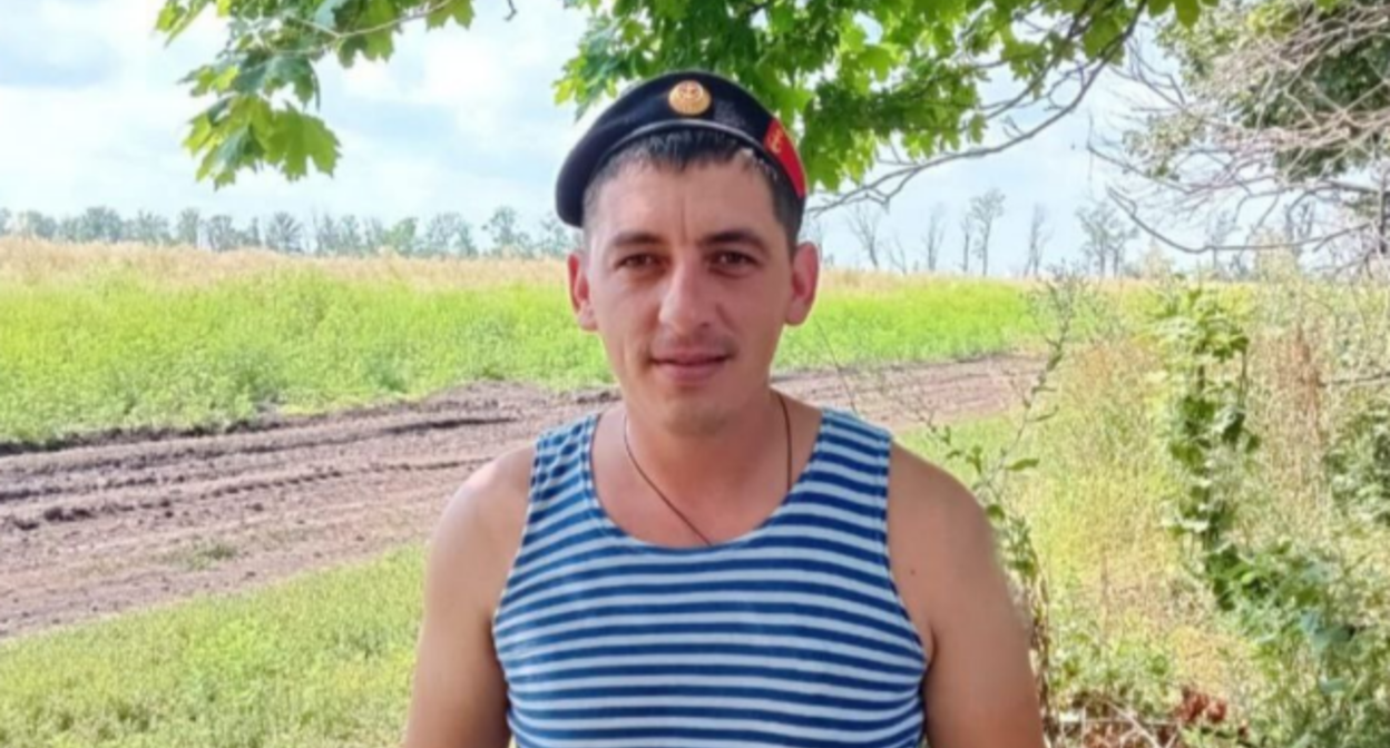 Nikolai Zatsepin. Screenshot of a photo from the Yenotayevsky District Administration's Telegram channel, May 25, 2025, https://t.me/enotaevskiy_rayon/9860.