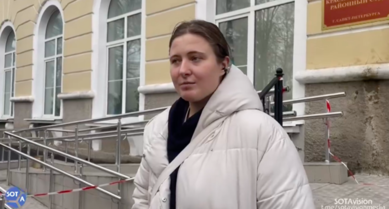 Lena Patyaeva. Screenshot from video: https://sotavision.world/piket-udalsya-luchshe-chem-ya-ozhidala-lena-patyaeva-posle-zasedaniya-o-nezakonnoj-akczii-na-mostu-kadyrova/