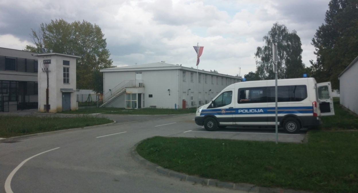 Migration prison in Ježevo, Croatia. Photo: https://www.globaldetentionproject.org/