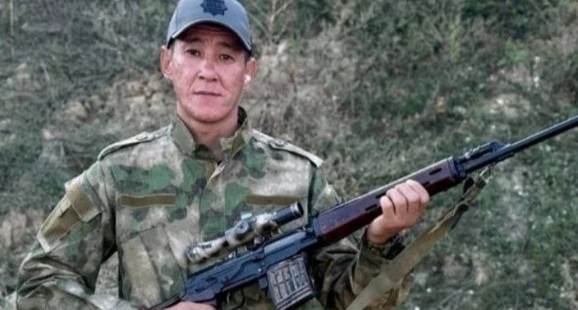 Aslan Dauletov. Photo from the Volodarsky District Administration's Telegram channel https://t.me/regionvol/11890