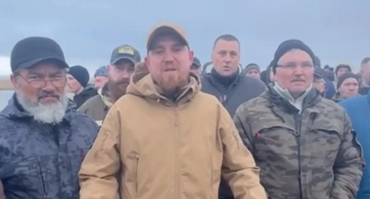 Residents of the Yeisk district in Kuban are asking for help from the authorities to address the fish kill. Photo: Yeisk Flea Market / Telegram channel