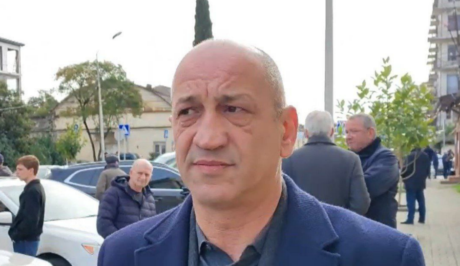 Eshsou Kakaliya. Screenshot of the photo "Aiashara", https://t.me/aiasharaabh/10403.