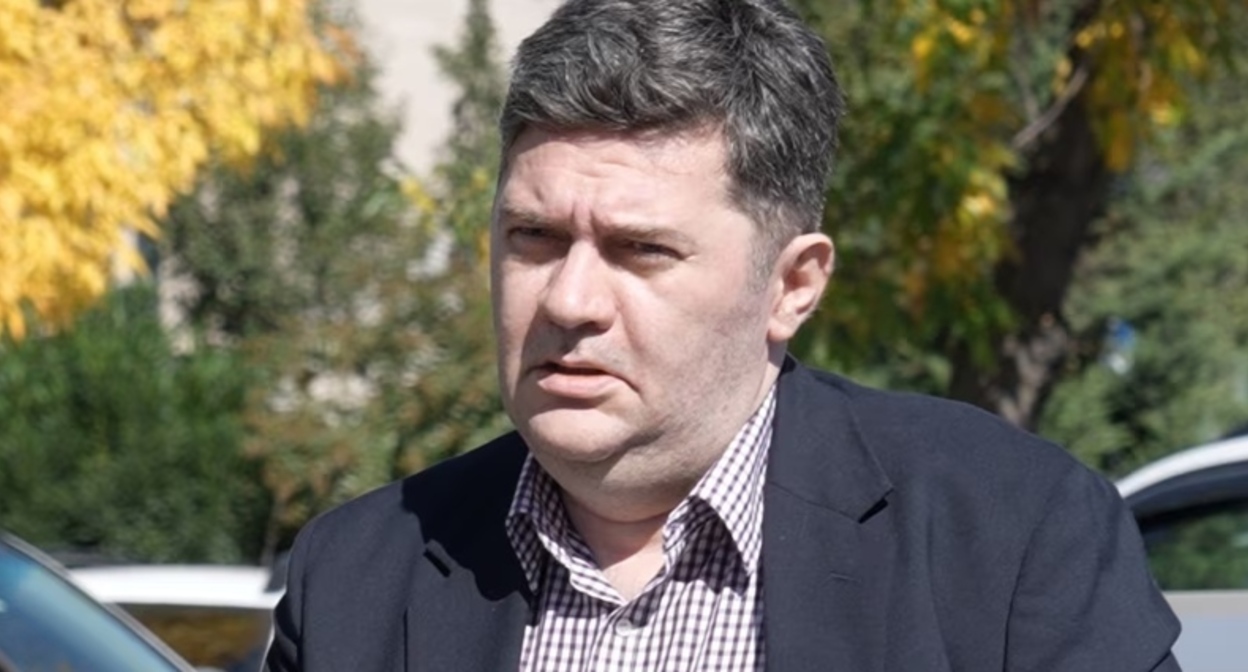 Bacho Akhalaya. Photo: Pirveli https://tvpirveli.ge/ka/siaxleebi/politika/118068-bacho-akhalaias-sasamartlom-patimroba-sheuparda Bacho Akhalaya. Photo: Pirveli https://tvpirveli.ge/ka/siaxleebi/politika/118068-bacho-akhalaias-sasamartlom-patimroba-sheuparda