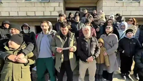 Image: Shareholders of the "Cozy House" housing cooperative appealed to the head of Dagestan with a request to complete the house. Photo: Tut Dagestan / Telegram channel