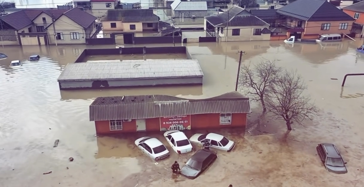 The aftermath of the flood in the village of Adilyotar in the Khasavyurt district. Still from has.info video