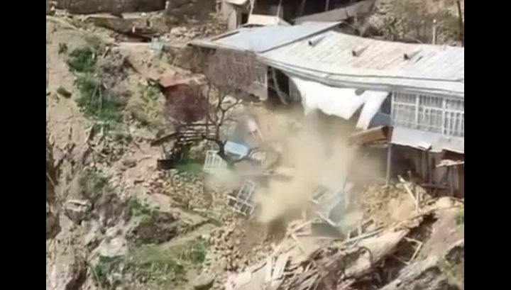 Destruction of a house in the village of Tebekmakhi. Still from the "Voice of Dagestan" video from April 25, 2026, https://t.me/golosdagestana05/17177