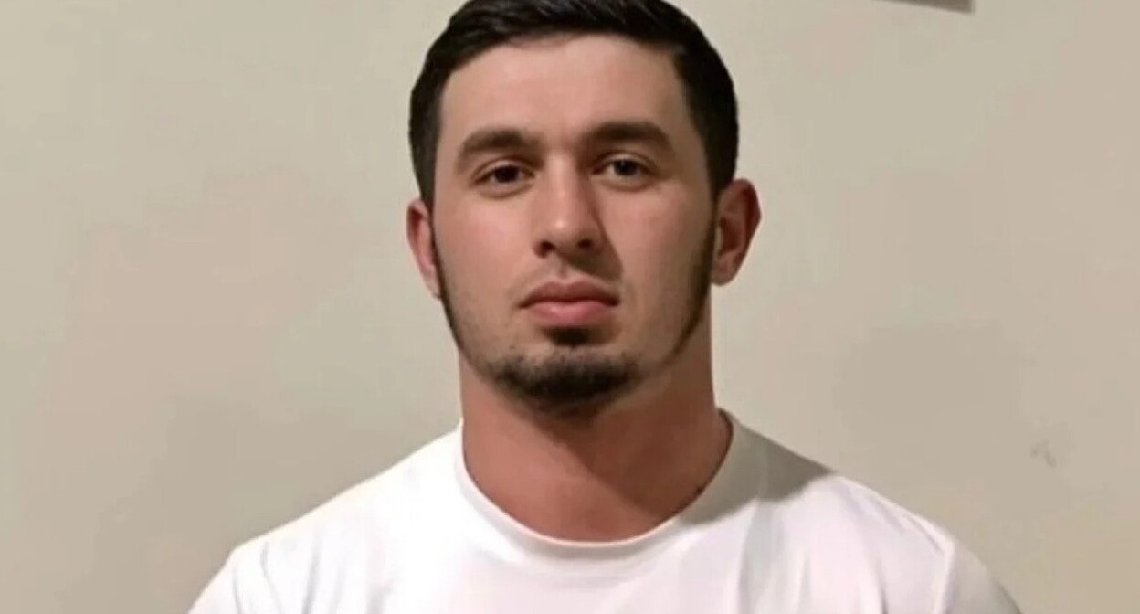 Mansur Movlaev. Photo: Orda.kz https://orda.kz/chechenskogo-oppozicionera-otpravili-pod-arest-v-almaty-401794/ Mansur Movlaev. Photo: Orda.kz https://orda.kz/chechenskogo-oppozicionera-otpravili-pod-arest-v-almaty-401794/
