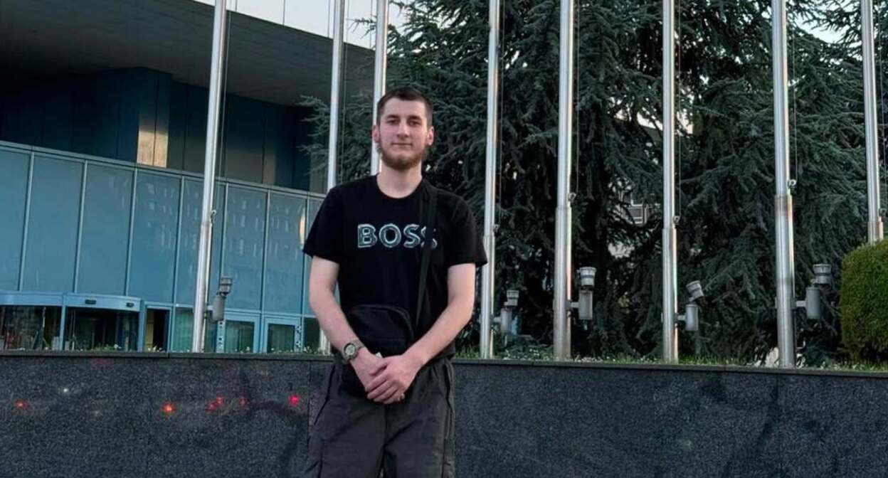 Magomed-Amin Gatagazhev after his release. Screenshot from Roza Dunaeva's post.