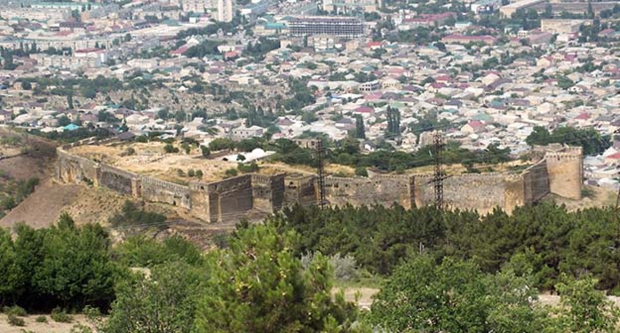 View from the height of the Naryn-Kala fortress and Derbent. Photo by "Caucasian Knot"