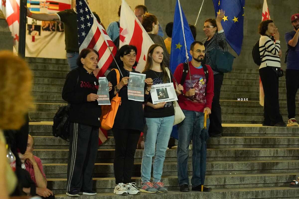 Supporters of Eurointegration in Tbilisi on the 643rd day of continuous protests. September 1, 2026. Photo MO SE/ Facebook - belongs to Meta, whose activities are banned in Russia.
