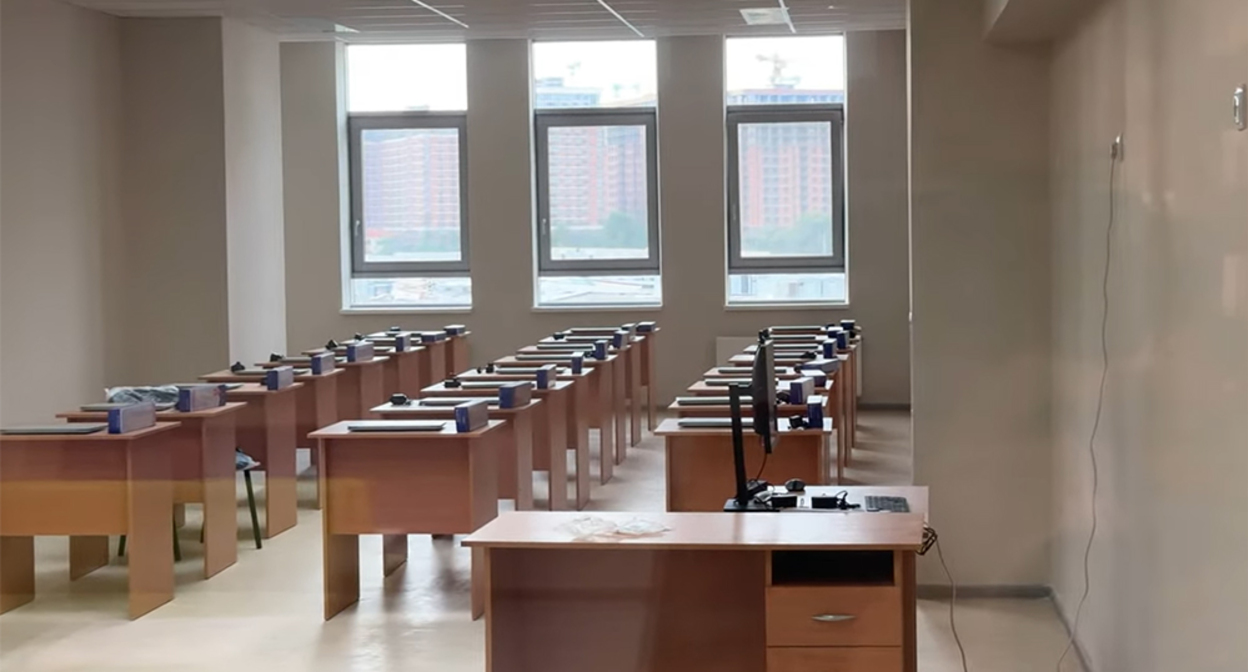 A reading room in the library of one of the schools in Krasnodar. Frame from the video https://www.youtube.com/watch?v=33F_yP7XMvU A reading room in the library of one of the schools in Krasnodar. Frame from the video https://www.youtube.com/watch?v=33F_yP7XMvU