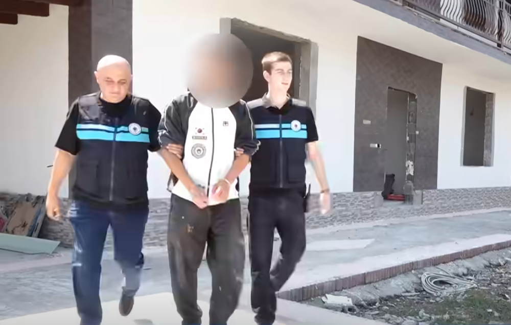 Arrest of an illegal immigrant in Georgia. Photo: Ministry of Internal Affairs of Georgia / Facebook*. Arrest of an illegal immigrant in Georgia. Photo: Ministry of Internal Affairs of Georgia / Facebook*.